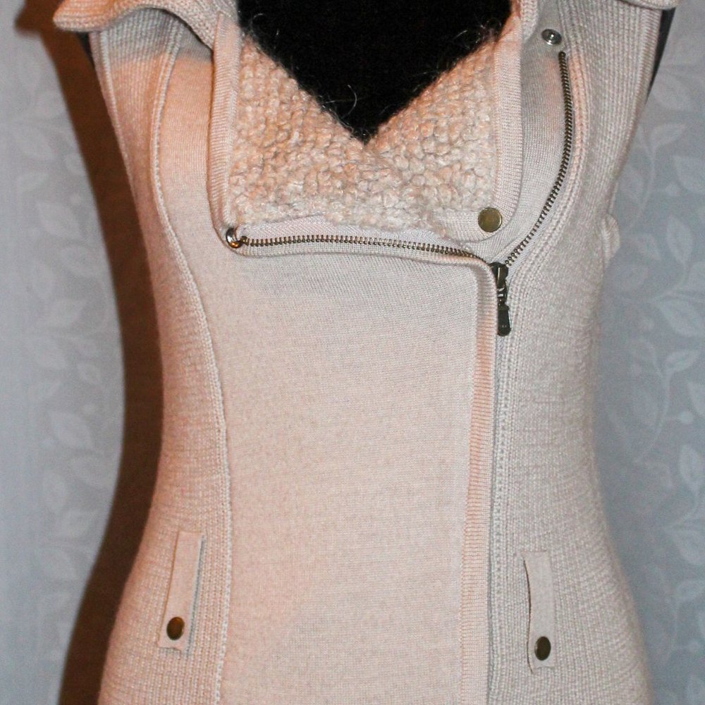 vintage Ann Taylor Loft Wool Blend Sweater Vest - Picture 2 of 9